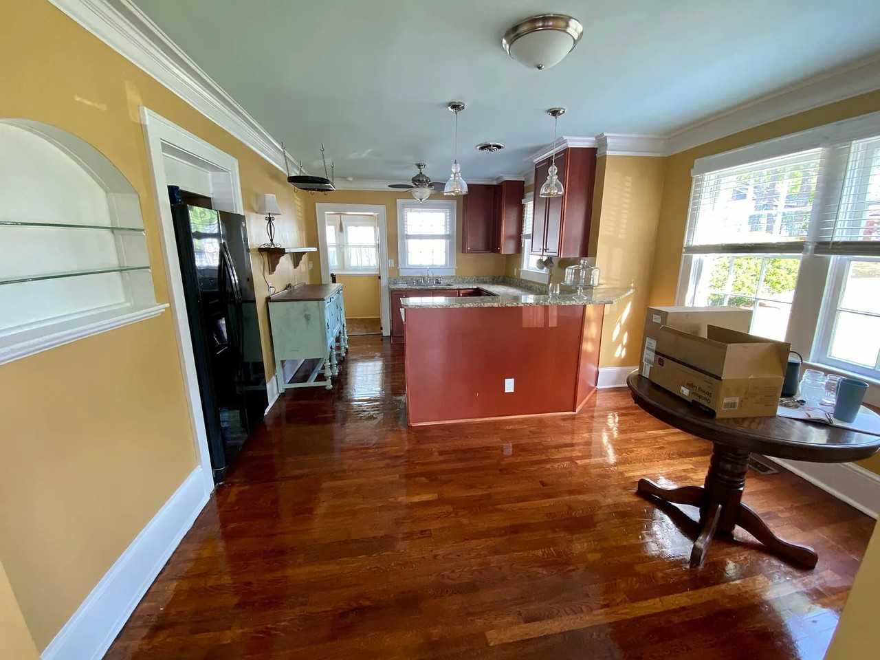 814 Carolina Ave #NA - Photo 6 of 20