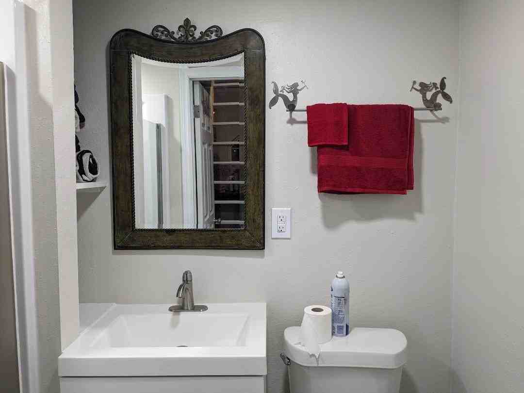 735 26th Ave S #NA - Photo 4 of 15