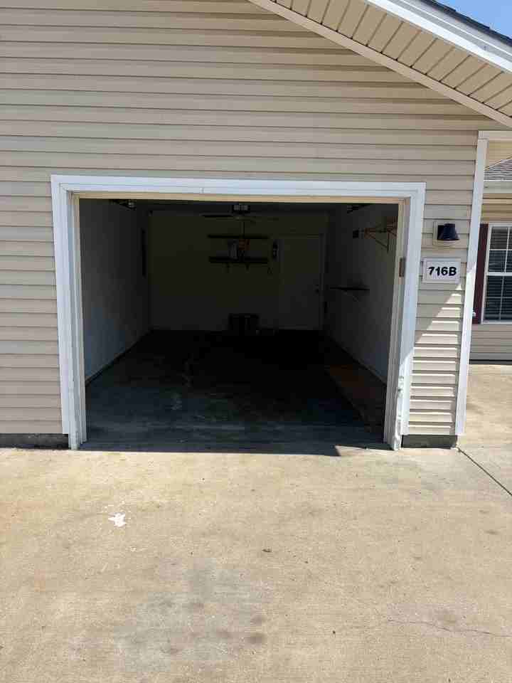 716 Meadow Ln #B - Photo 5 of 10