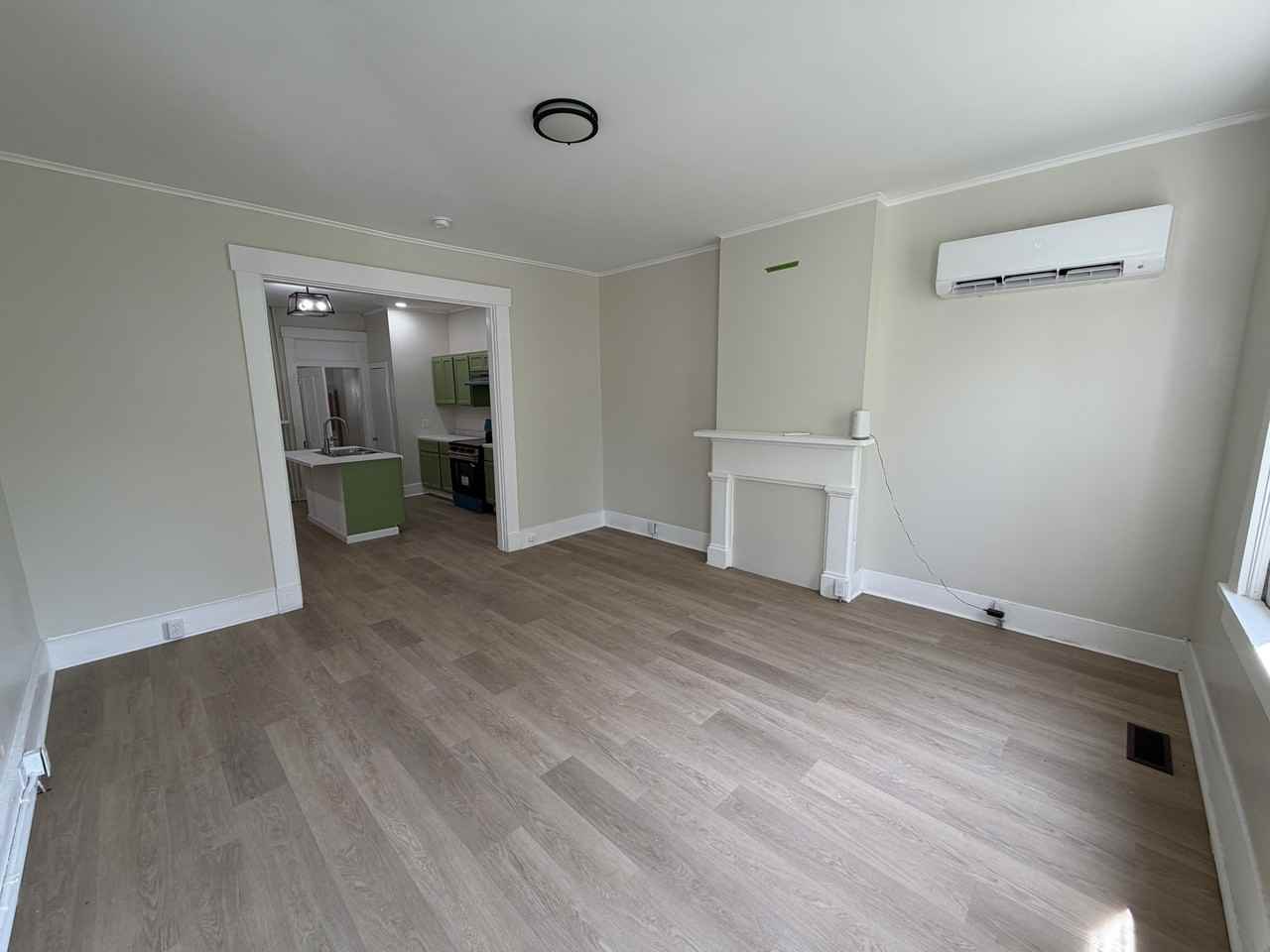 122 Linden Ave #A - Photo 6 of 8