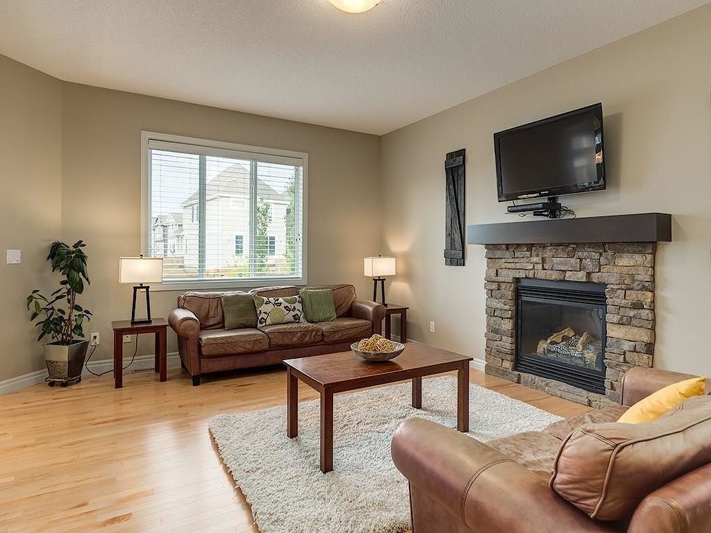 19 Mahogany Way Se - Photo 5 of 49