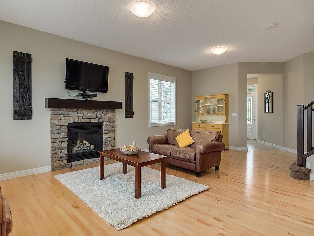 19 Mahogany Way Se - Photo 6 of 49
