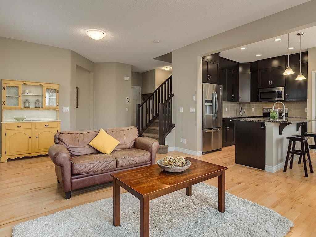 19 Mahogany Way Se - Photo 7 of 49