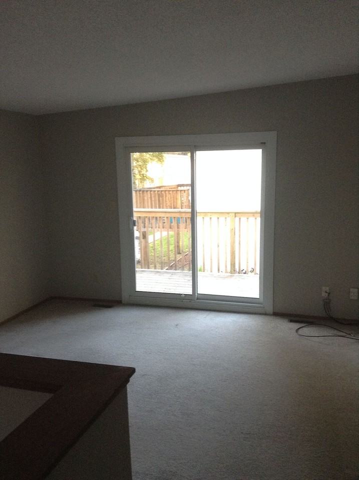 8920 D - 8920 144 Avenue Northwest - Photo 4 of 10