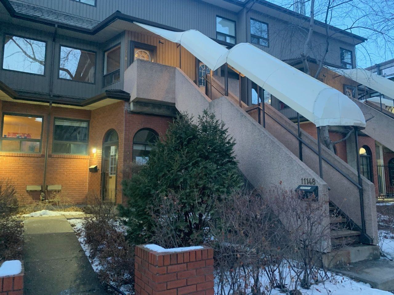 11150 - 11150 83 Avenue Northwest - Photo 4 of 16