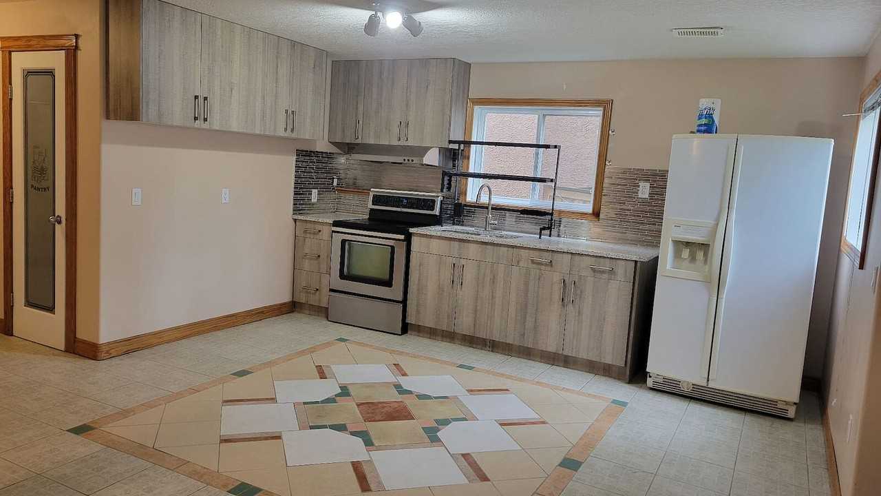 80 Arbour Stone Close Nw - Photo 5 of 32