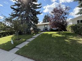 featured image of 159 Fredson Dr Se