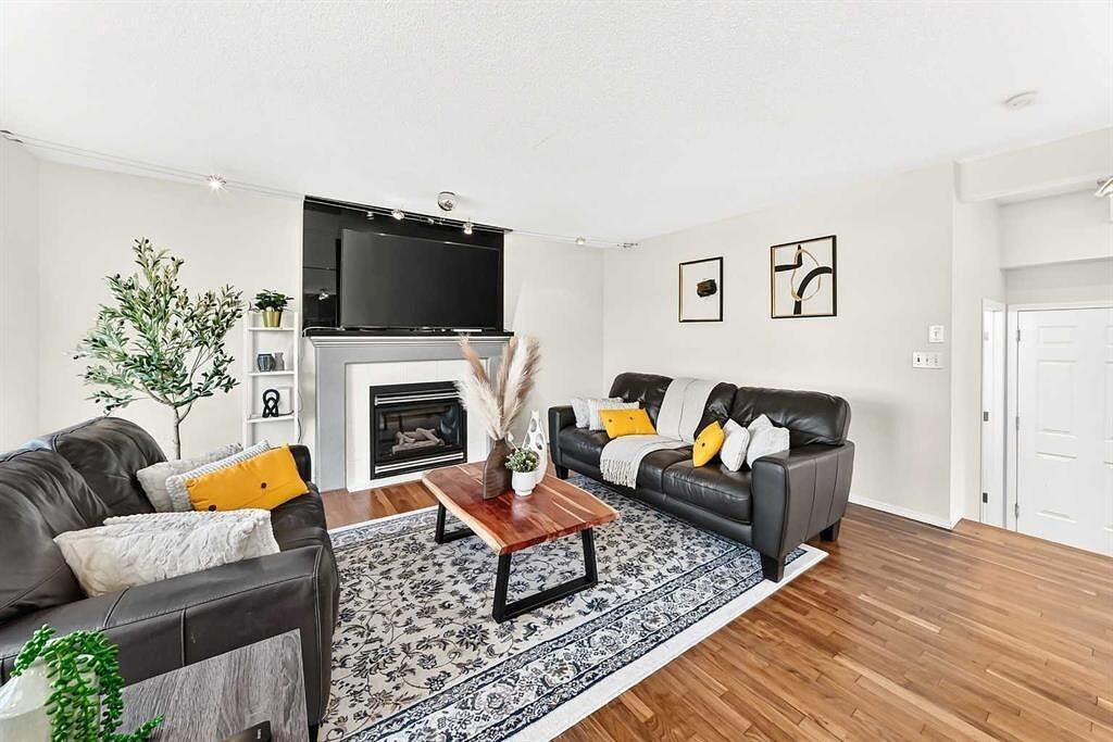 50 Royal Birch Terr Nw - Photo 3 of 31