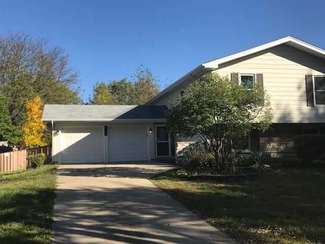 512 Carlyle Ln #NA - Photo 2 of 50