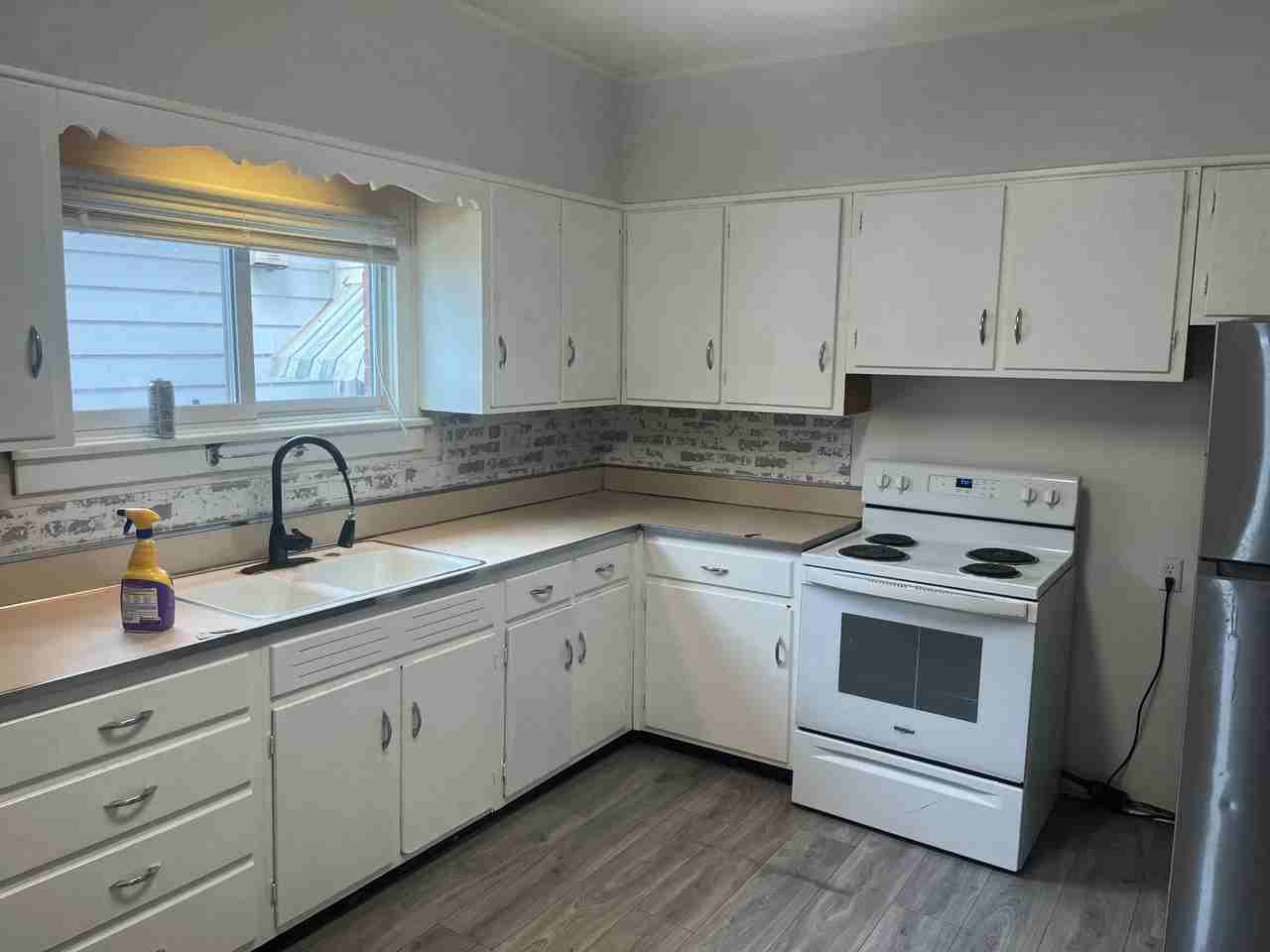 203 Randolph Ave #100 - Photo 2 of 8
