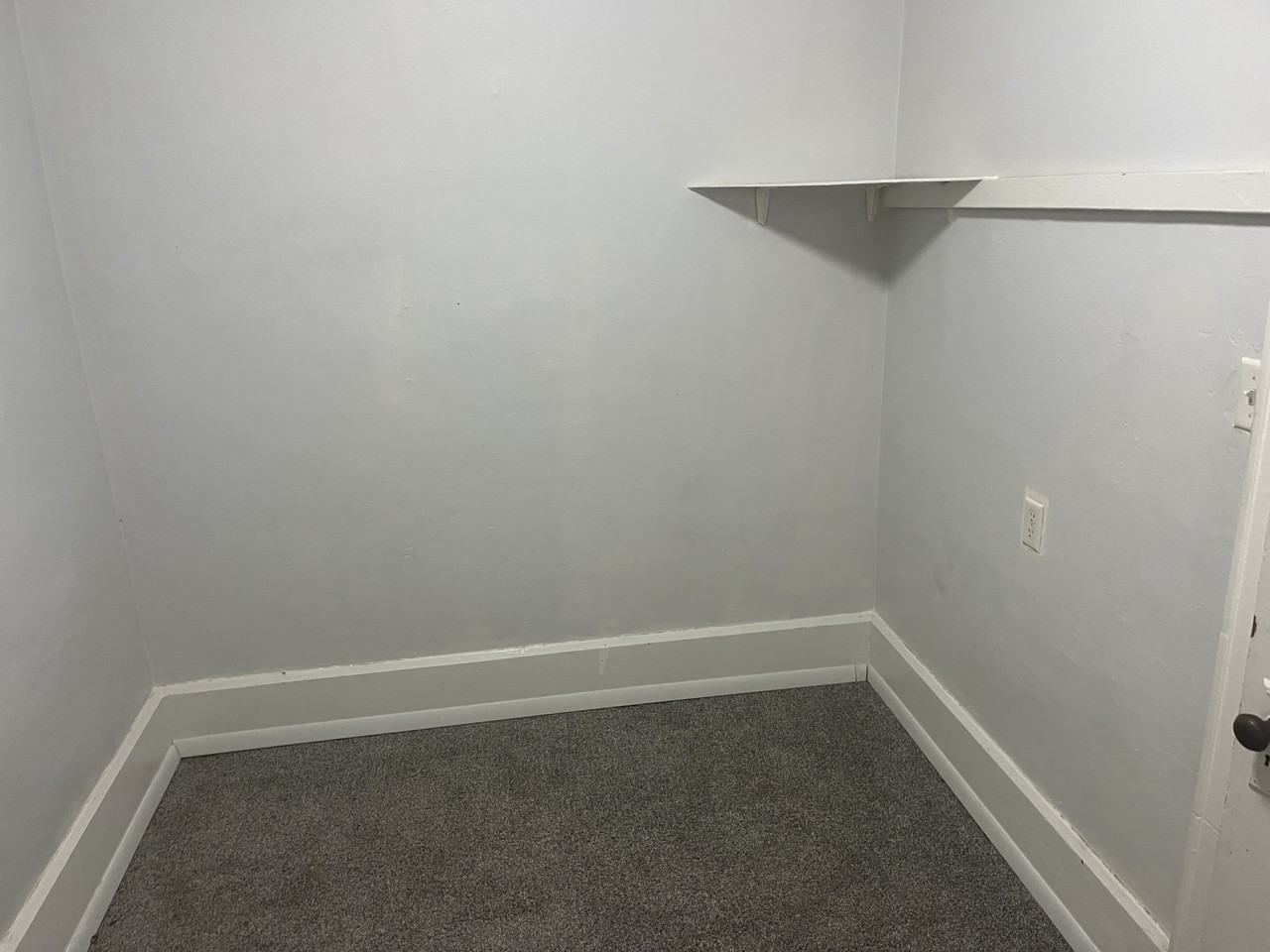203 Randolph Ave #100 - Photo 7 of 8
