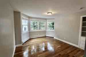 featured image of 111 Washington St #6