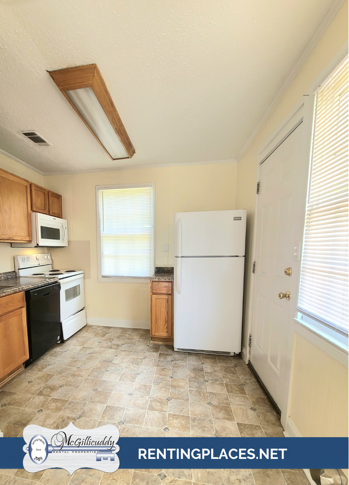 1212 Holden Dr #NA - Photo 5 of 11