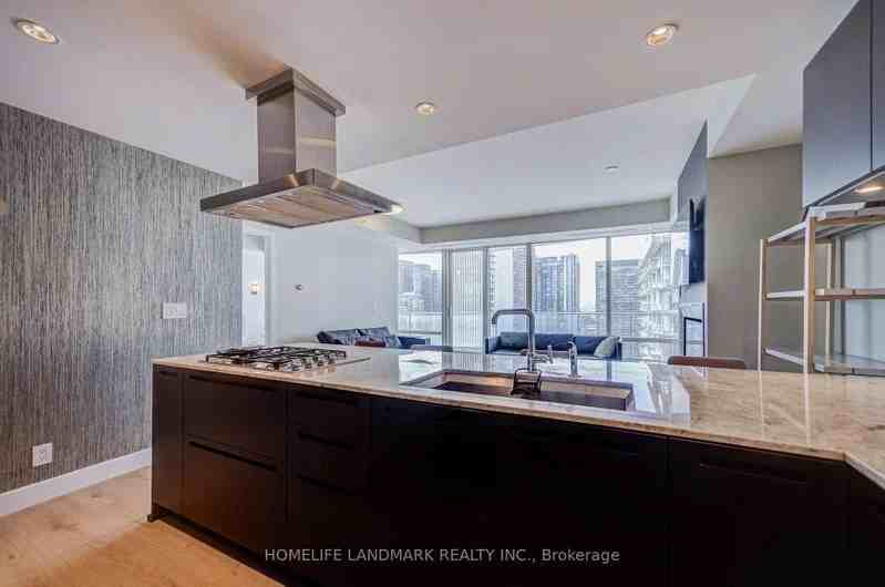 180 University Avenue - Photo 6 of 49