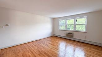 180 Bond St / Theo Investments LLC - Photo 1 of 1