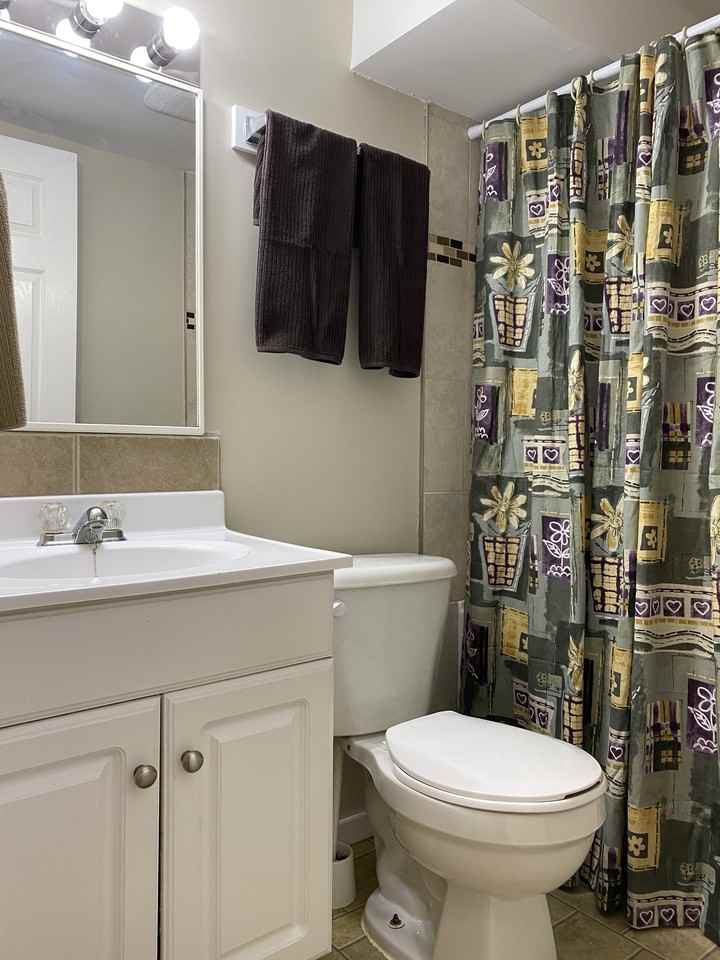 1212 26 Street Southeast - Photo 7 of 11