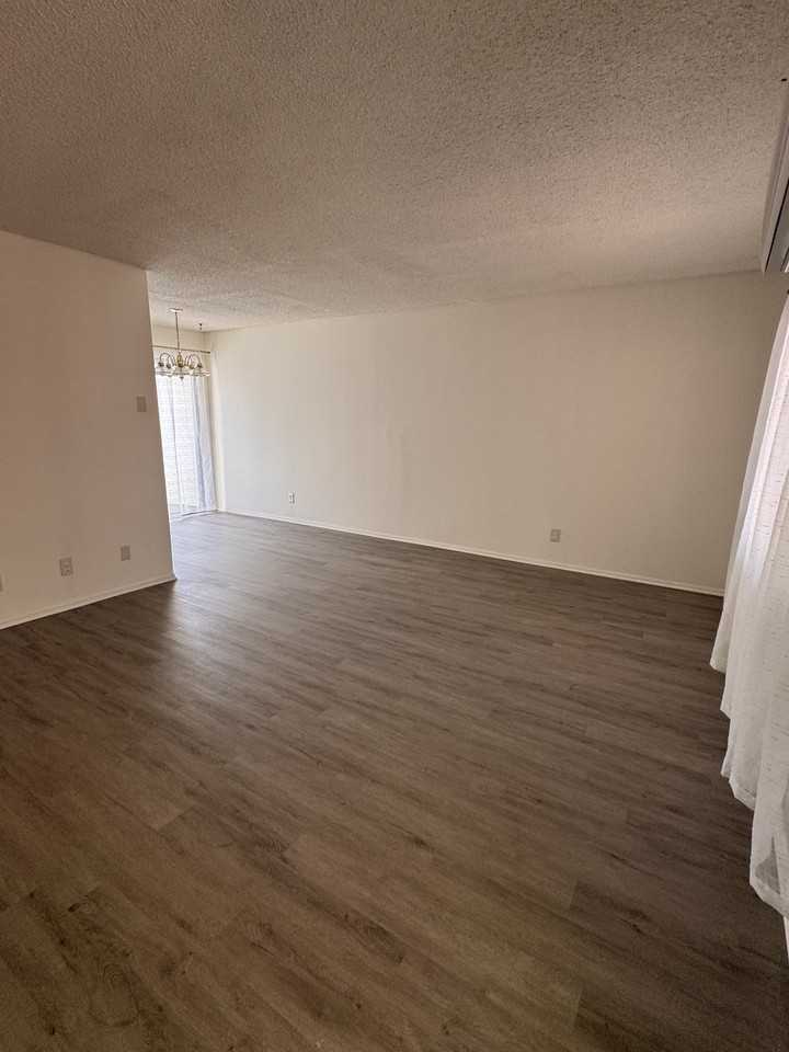 5075 Atlantic Avenue #202 - Photo 3 of 18