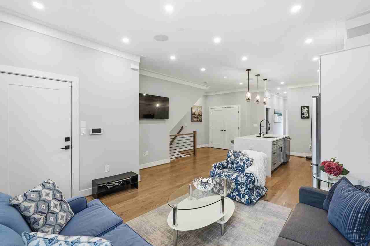 1343 Otis Pl Nw - Photo 5 of 24