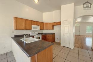 8630 W Las Palmaritas Dr - Photo 1 of 1