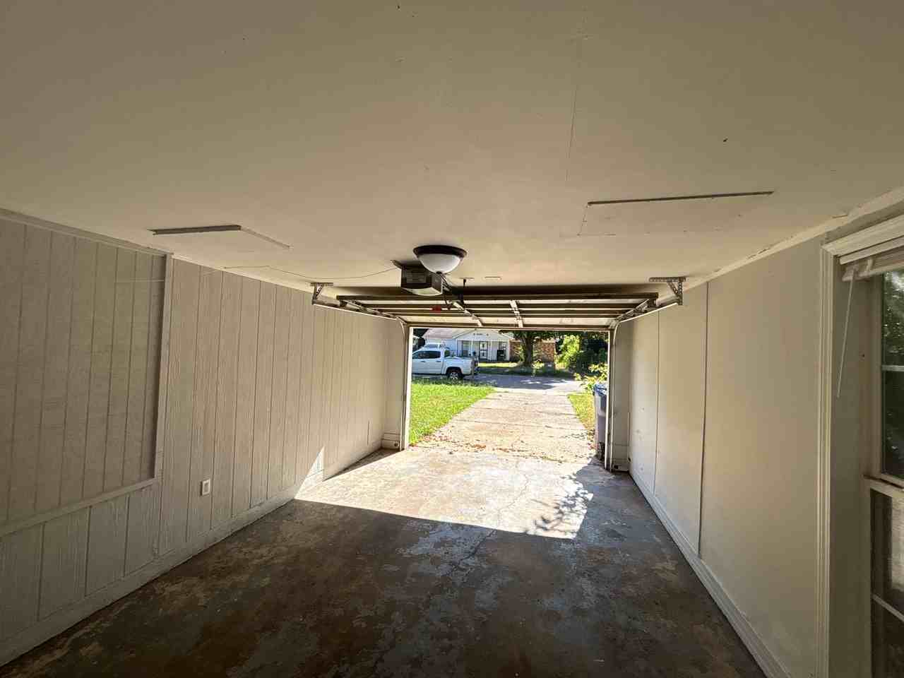 5259 Cedar Bluff Dr - Photo 7 of 16
