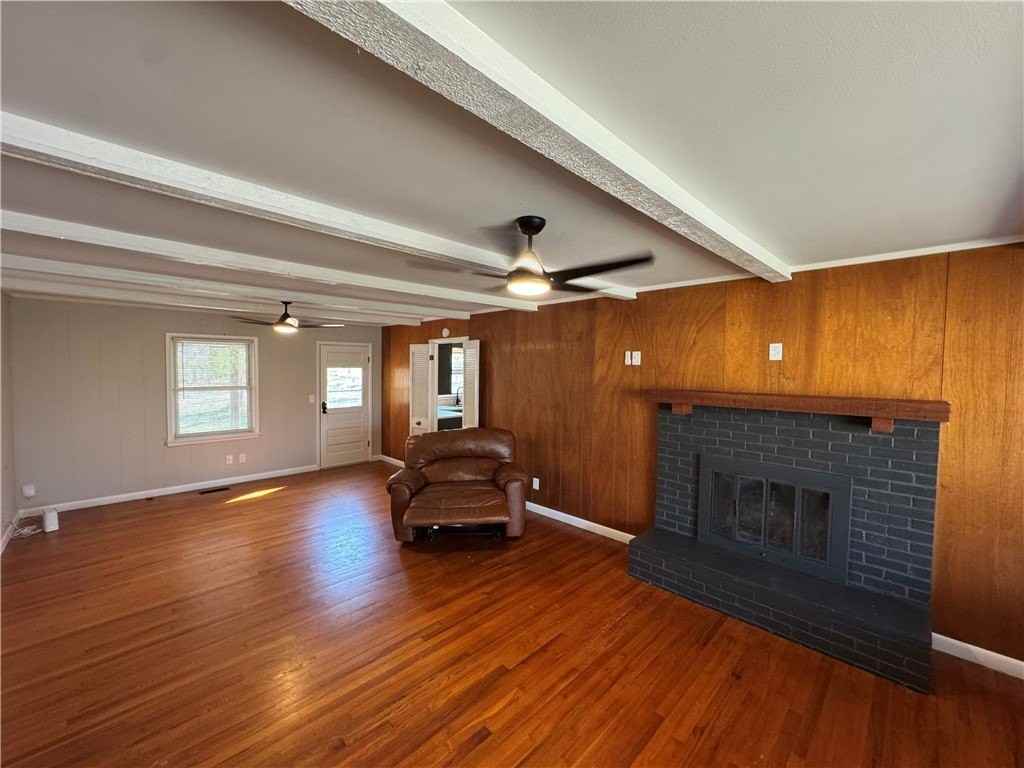 119 W Miller St - Photo 2 of 13