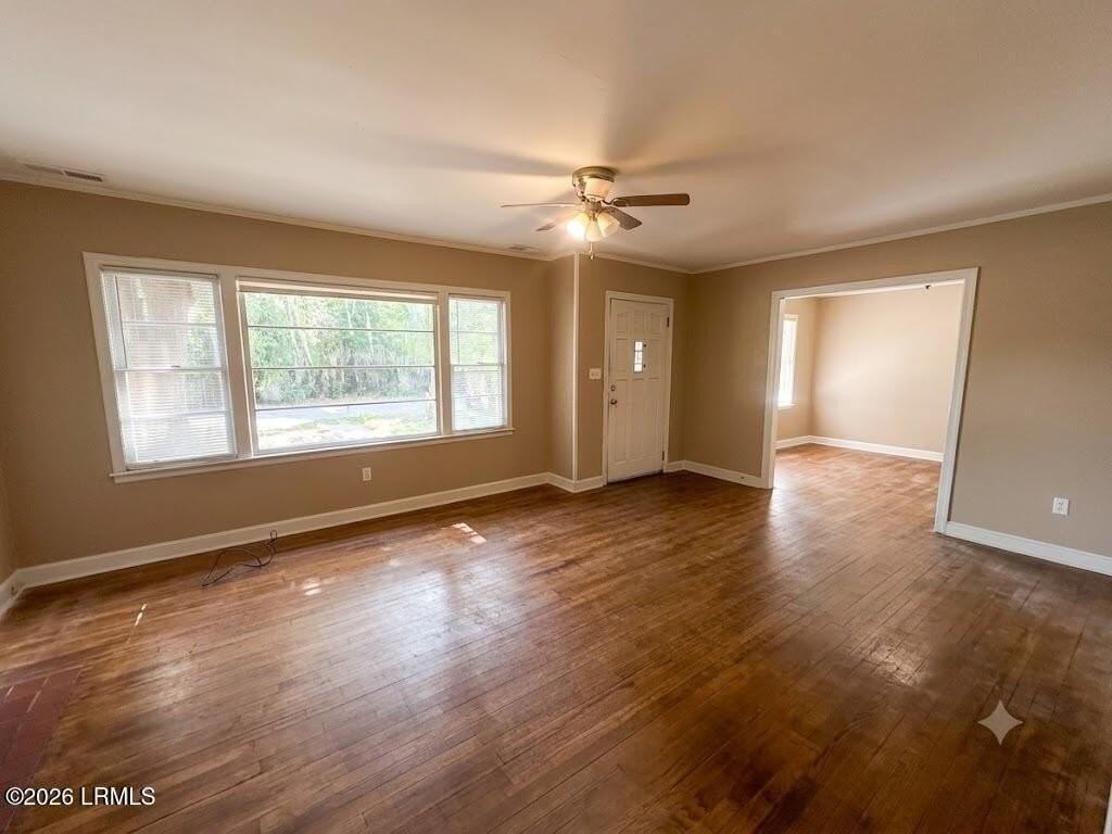 500 Pilot St - Photo 5 of 32