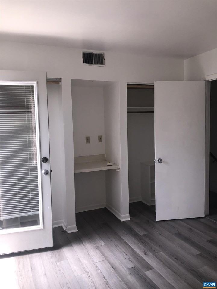 1307 Wertland St #C7 - Photo 5 of 11