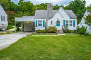 featured image of 206 Woodrow Ave