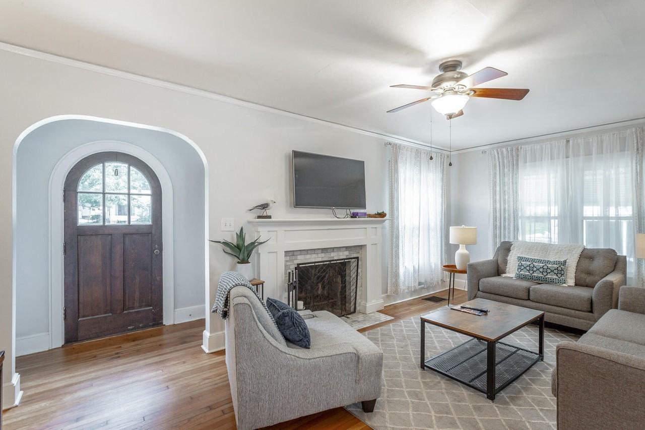 206 Woodrow Ave - Photo 2 of 35