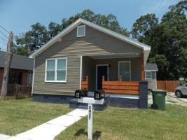 featured image of 2427 Schaul St