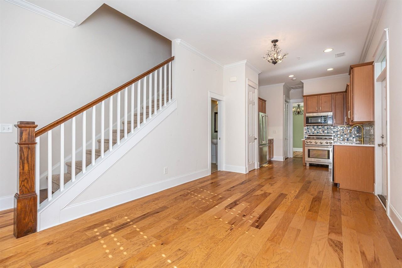 3376 Baldwin Ln - Photo 4 of 29
