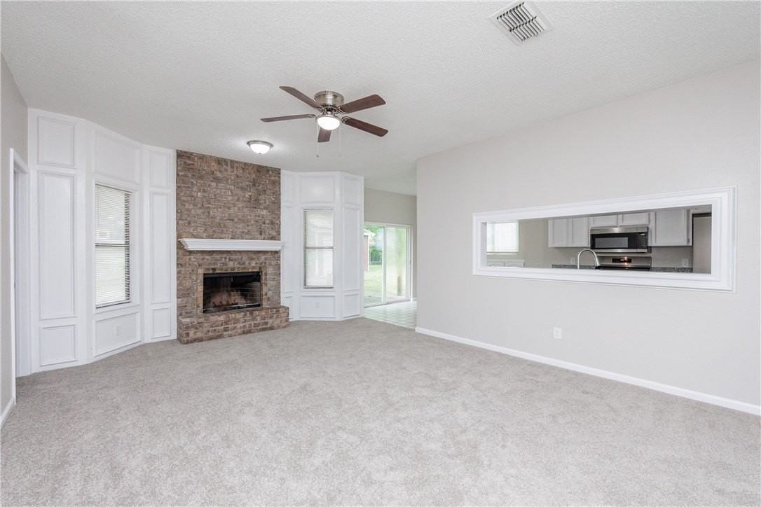 11313 Red Creek Cir - Photo 3 of 35