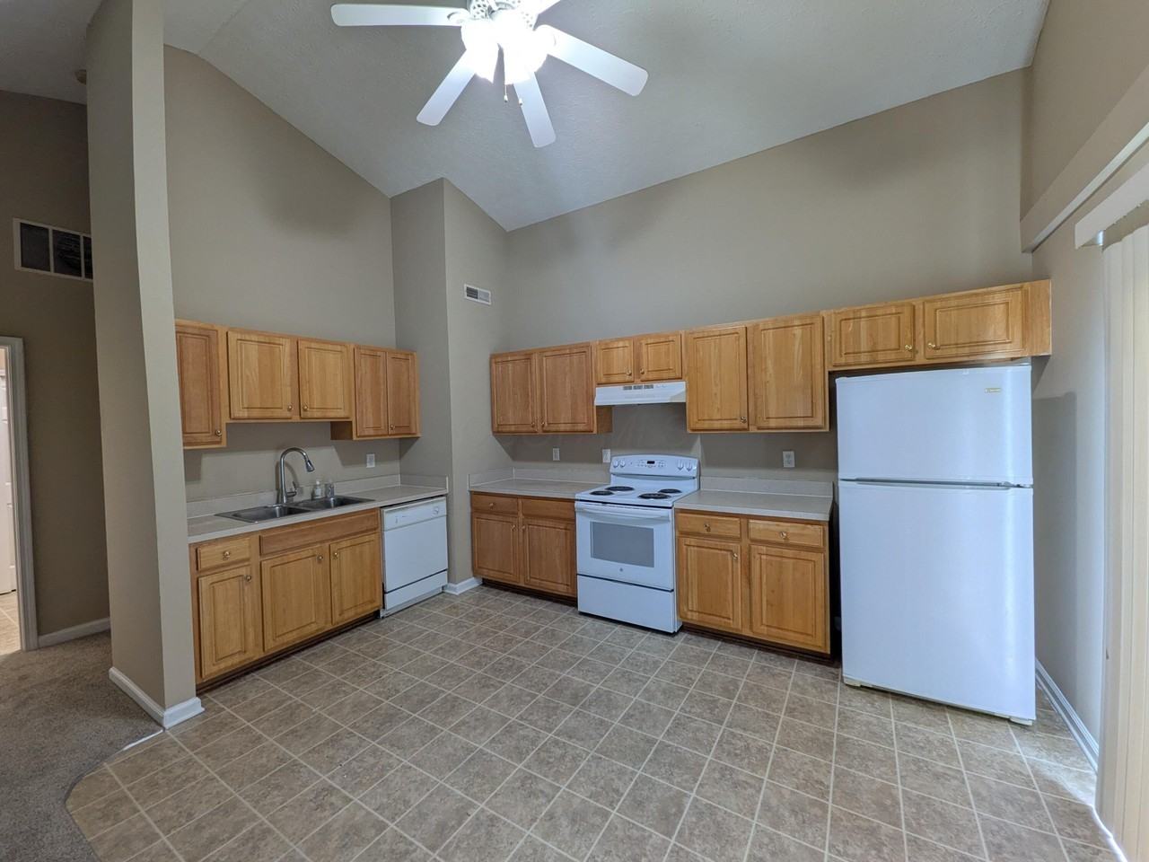3417 Quinlan Blvd - Photo 3 of 11