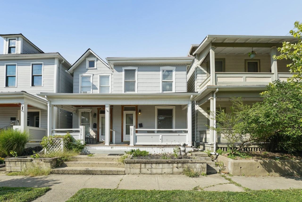 212 W 3rd Ave - Photo 2 of 27