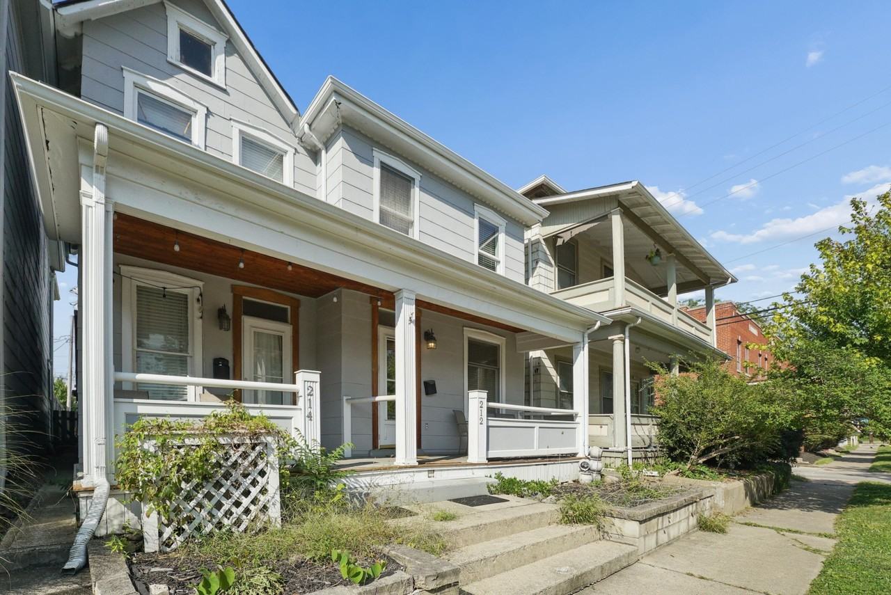 212 W 3rd Ave - Photo 4 of 27