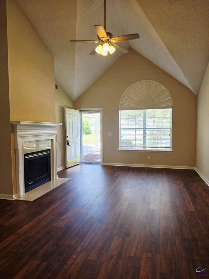 434 Woodland Dr - Photo 6 of 27