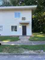 featured image of 401 Monticello Dr