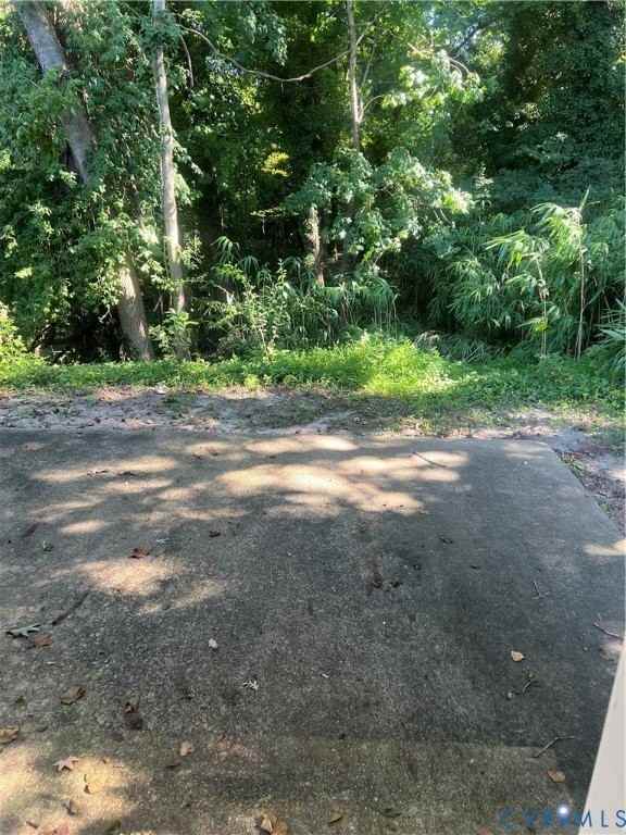 401 Monticello Dr - Photo 7 of 14