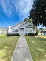 featured image of 400 Denise St