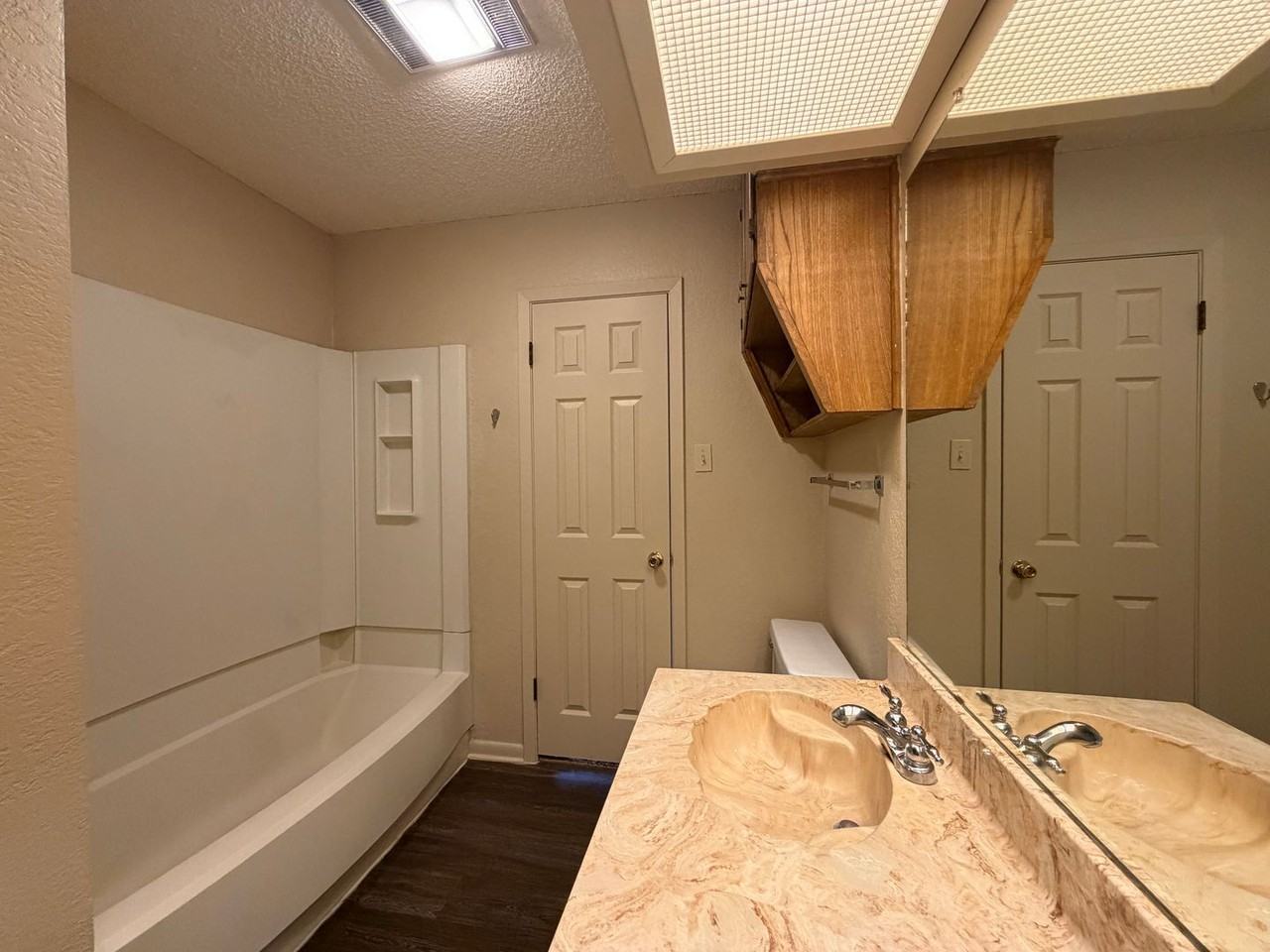 1403 Chapel Creek Rd - Photo 6 of 8