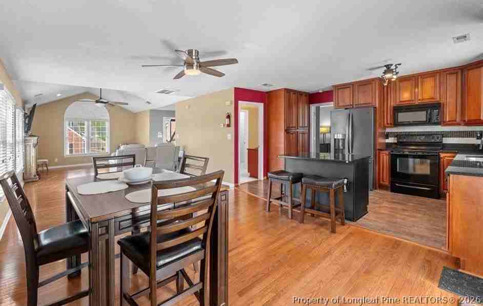 1775 Potomac Rd - Photo 4 of 10