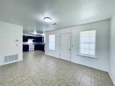 473775 E 1117 Rd #12 - Photo 3 of 9