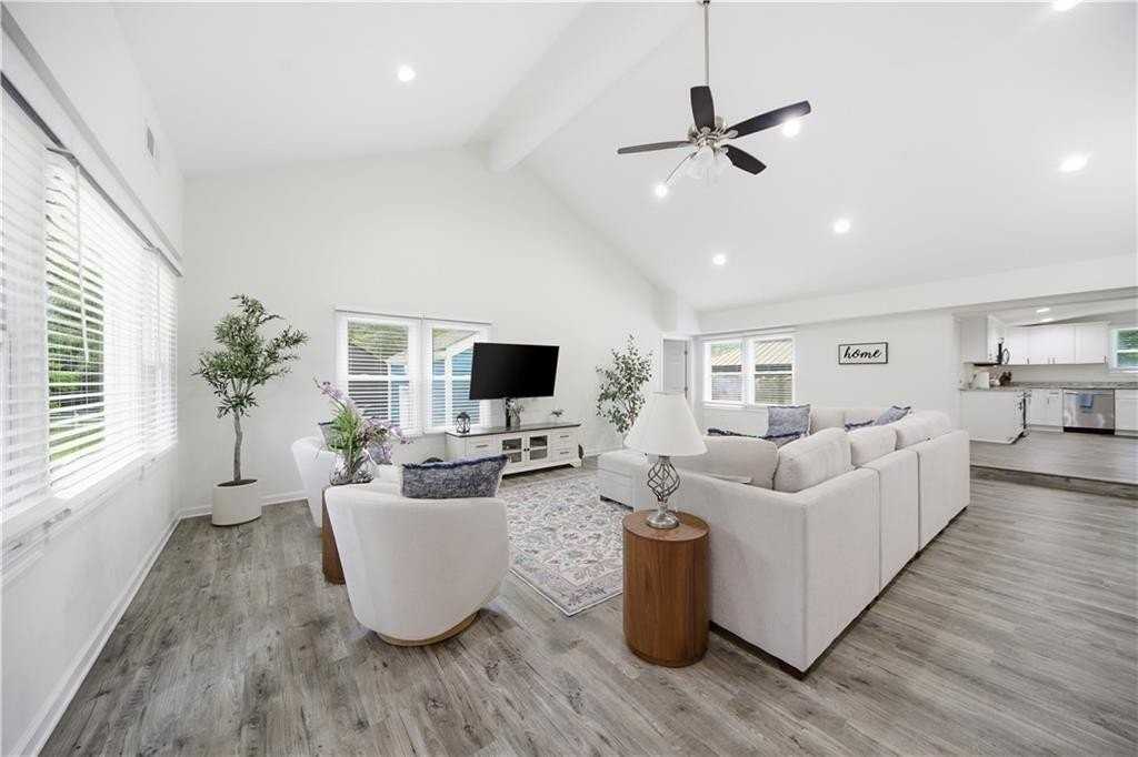 2477 Mcafee Rd - Photo 2 of 29