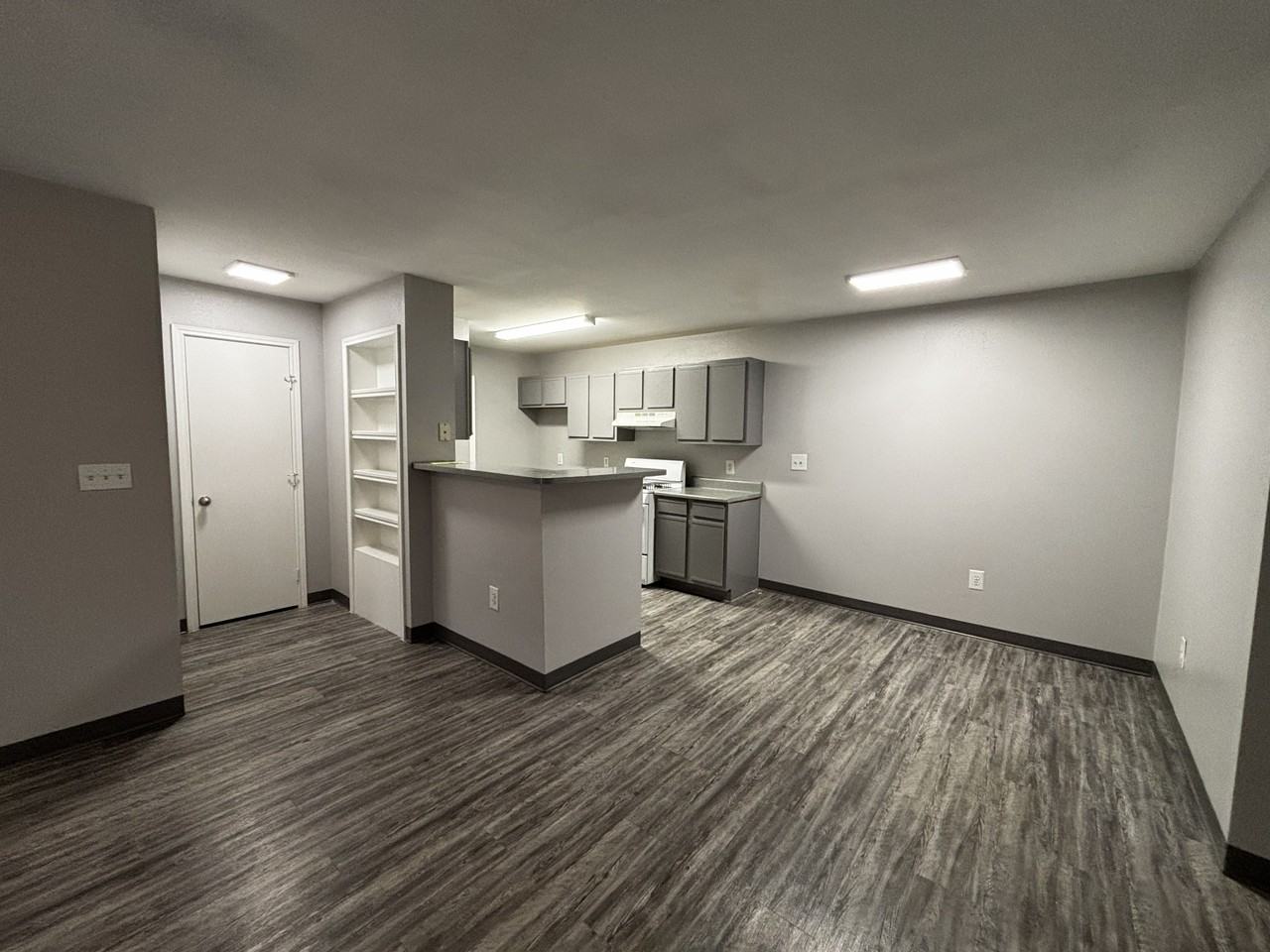 3817 S. Veterans Blvd-717 #717-50 - Photo 3 of 13