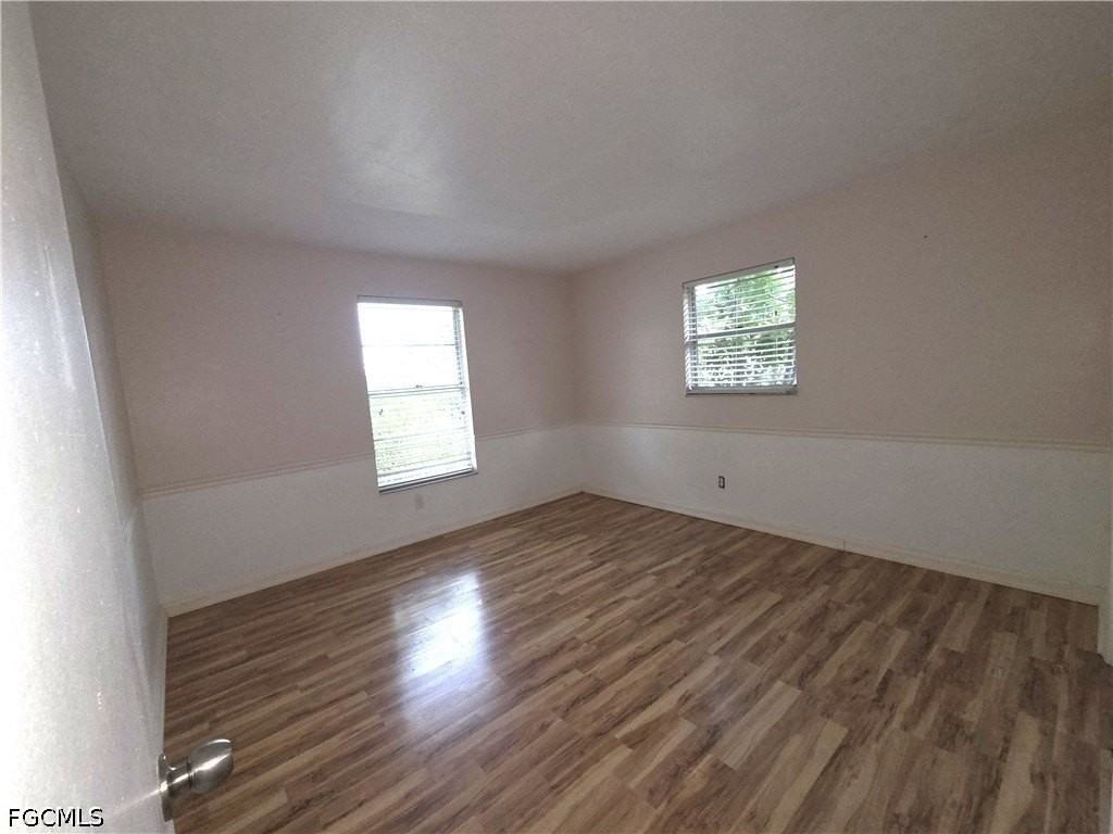 1213 Sw 48th Ter #B - Photo 5 of 21