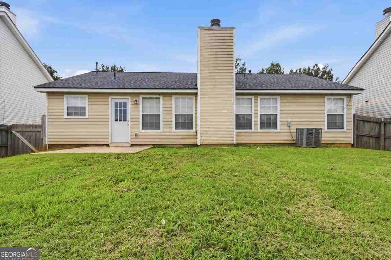 2922 Knoll View Pl - Photo 3 of 12