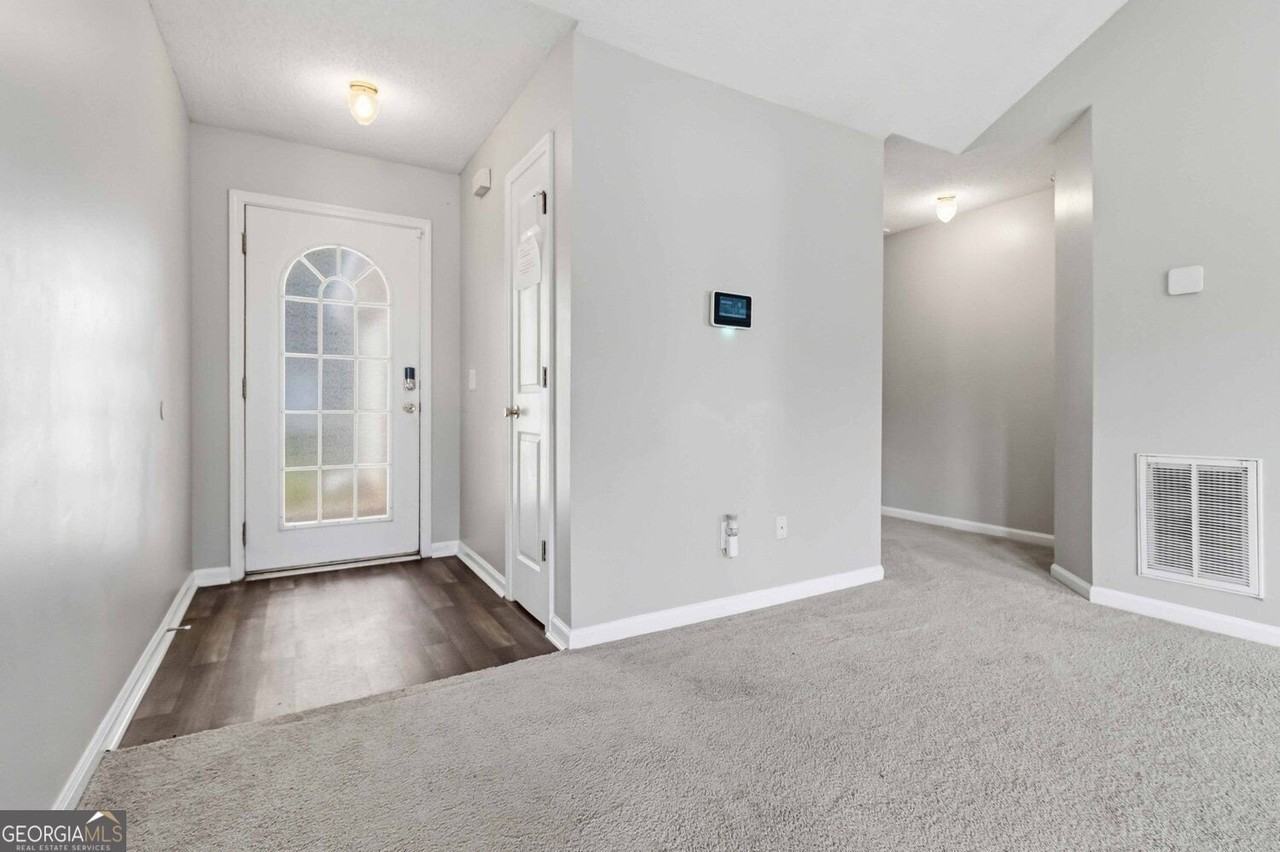 2922 Knoll View Pl - Photo 5 of 12
