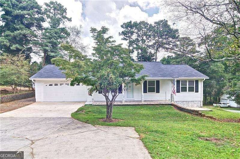 6428 Paradise Point Rd - Photo 2 of 16