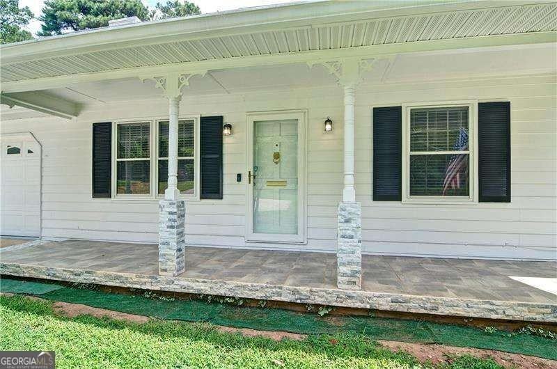 6428 Paradise Point Rd - Photo 7 of 16