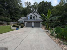 featured image of 807 Arbor Forest Pl Sw